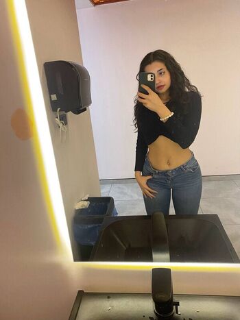 Full leaked Ela kavak private onlyfans photo