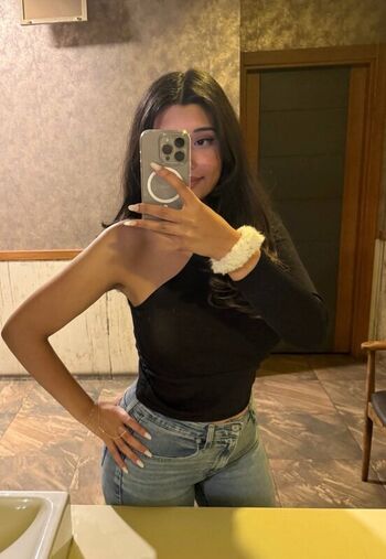 Full leaked Ela kavak private onlyfans photo