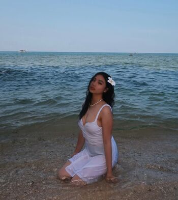 Full leaked Elara lyyy page private onlyfans photo