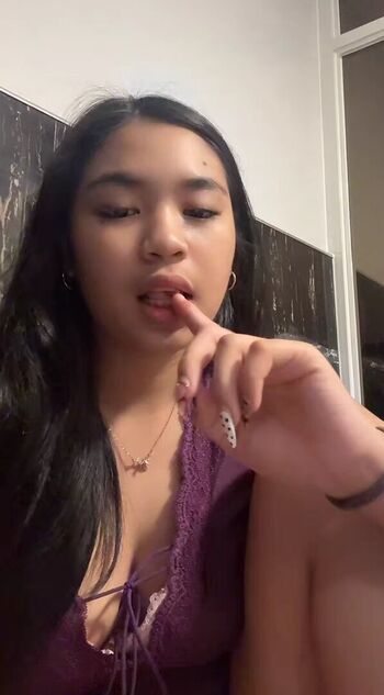 Full leaked Elara lyyy private onlyfans photo
