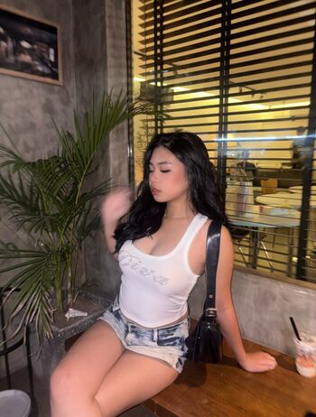 Full leaked Elara lyyy page private onlyfans photo