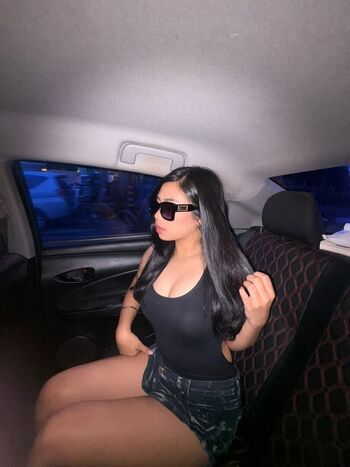 Full leaked Elara lyyy page private onlyfans photo