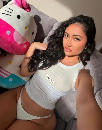 Full leaked Elara private onlyfans photo