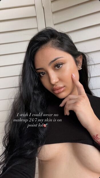Full leaked Elara  page private onlyfans photo