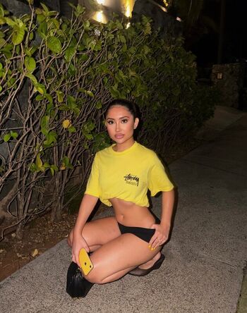 Full leaked Elara private onlyfans photo