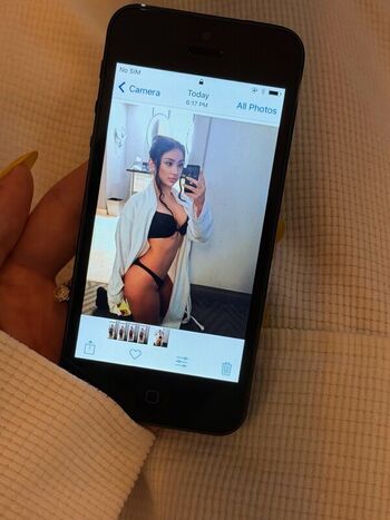 Full leaked Elara private onlyfans photo