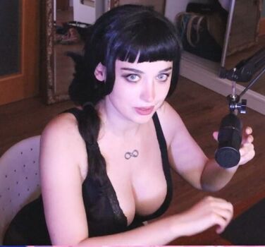 Full leaked Eleemoon private onlyfans photo