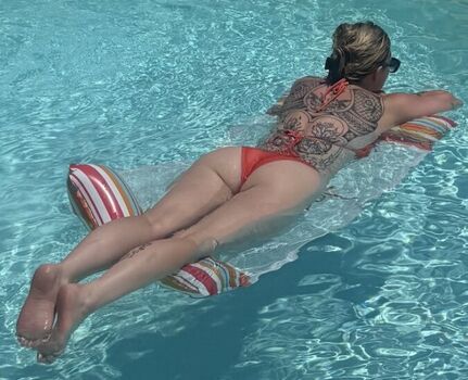 Full leaked Elehadley private onlyfans photo