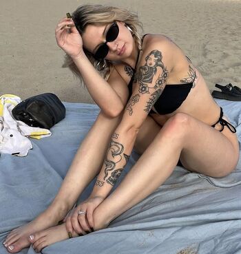 Full leaked Elehadley private onlyfans photo