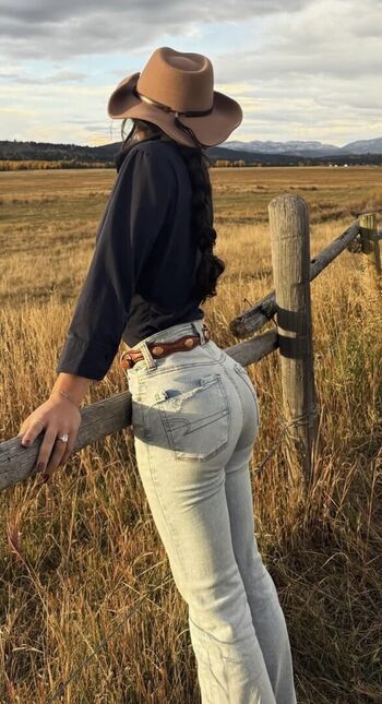 Full leaked Elena arenas page private onlyfans photo