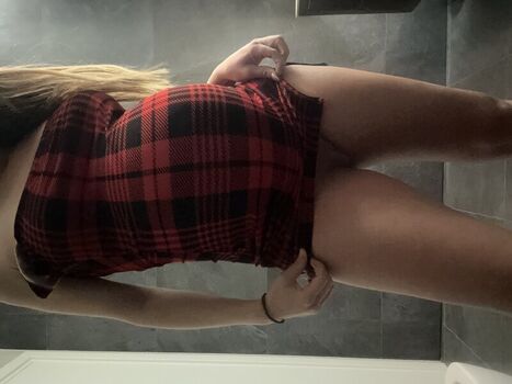 Full leaked Elena nicol pasqualotti private onlyfans photo