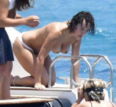 Full leaked Elena ora private onlyfans photo