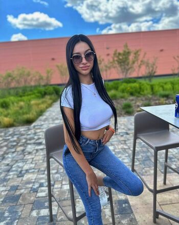 Full leaked Elena tdrr private onlyfans photo