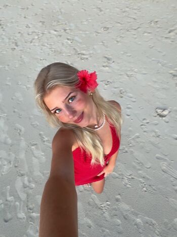 Full leaked Elena zbt private onlyfans photo