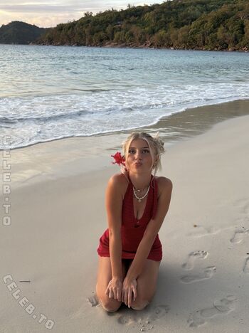 Full leaked Elena zoe private onlyfans photo