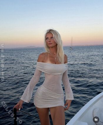 Full leaked Elena zoe private onlyfans photo