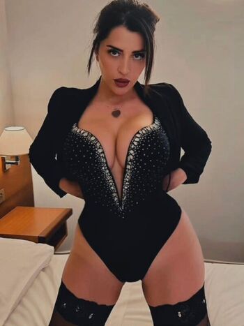 Full leaked Elenorash private onlyfans photo