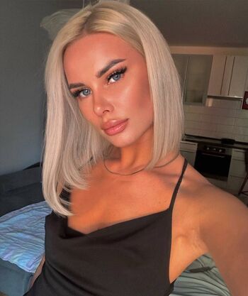 Full leaked Elenstarr private onlyfans photo