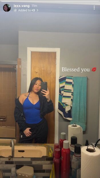 Full leaked Elexiz vang private onlyfans photo