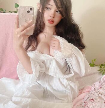 Full leaked Elfinlei private onlyfans photo