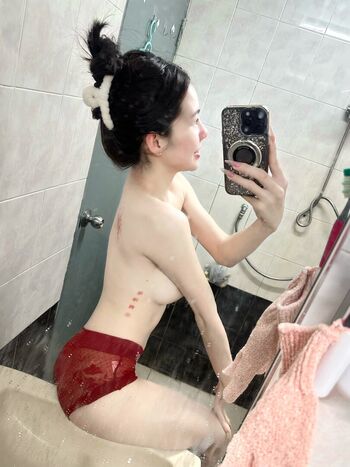 Full leaked Elfza private onlyfans photo