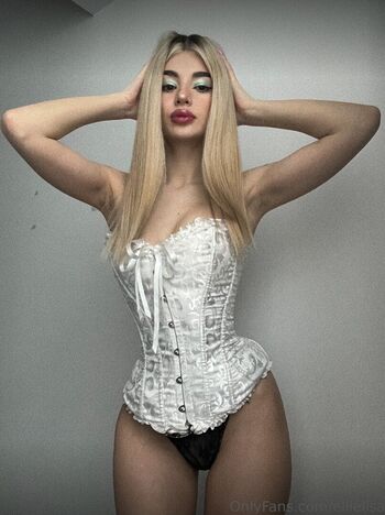 Full leaked Eli elisa private onlyfans photo