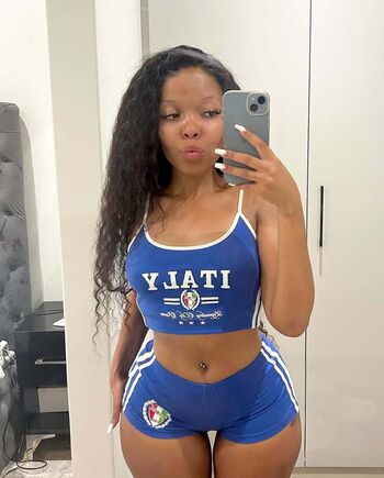 Full leaked Eliizabeth robinson private onlyfans photo