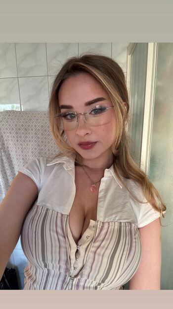 Full leaked Elina twich private onlyfans photo