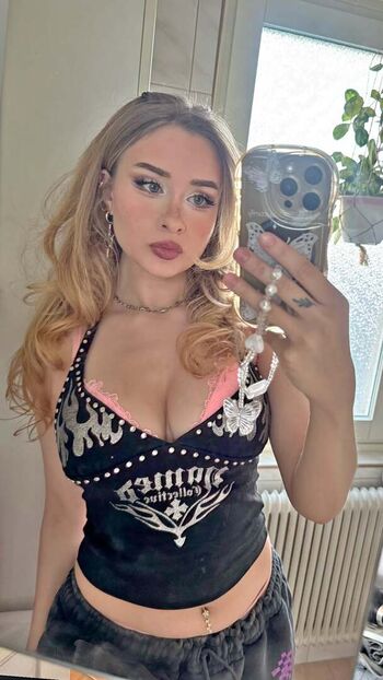 Full leaked Elina twich private onlyfans photo