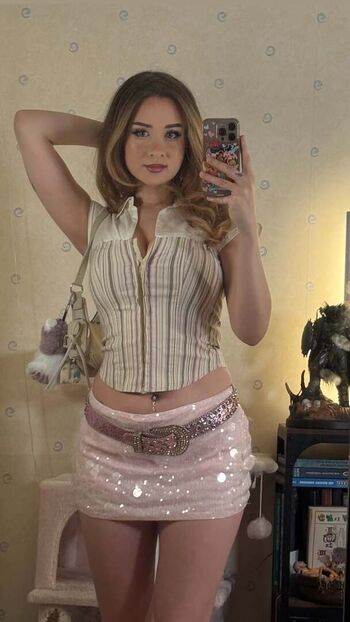 Full leaked Elina page private onlyfans photo