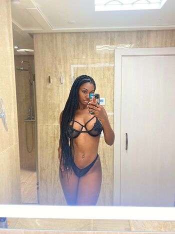 Full leaked Elinda san page private onlyfans photo