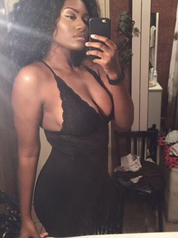 Full leaked Elinda san page private onlyfans photo