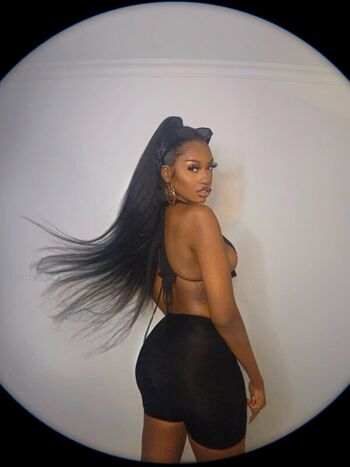 Full leaked Elinda san private onlyfans photo