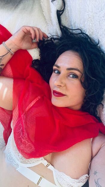 Full leaked Elinevaka private onlyfans photo