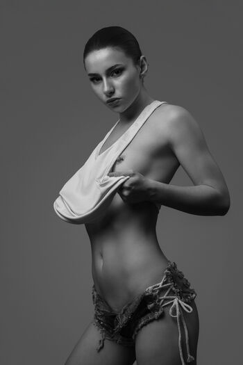 Full leaked Elisa fbre private onlyfans photo