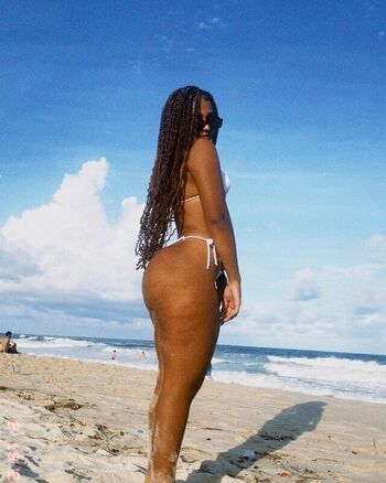 Full leaked Elisa gabrielly private onlyfans photo