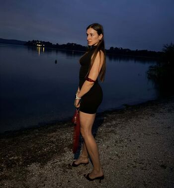 Full leaked Elisa santinon private onlyfans photo