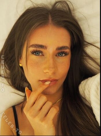 Full leaked Elisa vhs private onlyfans photo