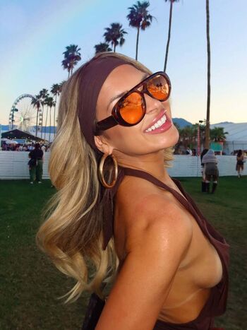 Full leaked Elisabeth rioux private onlyfans photo