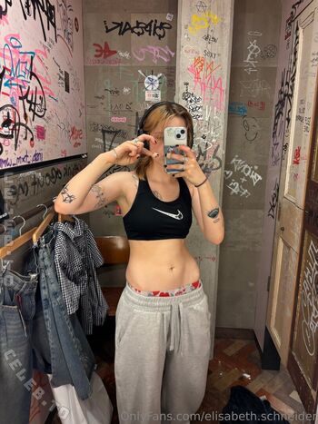 Full leaked Elisabeth schneider private onlyfans photo