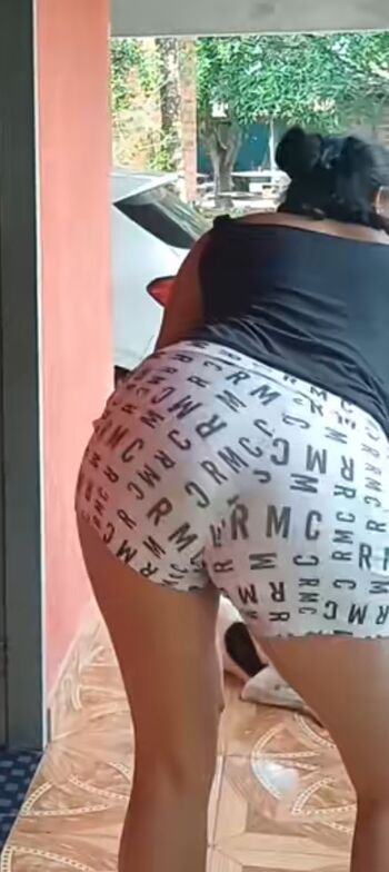 Full leaked Elisane oficial private onlyfans photo