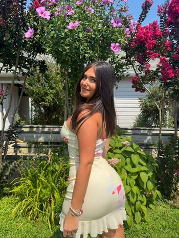 Full leaked Elise biggin private onlyfans photo