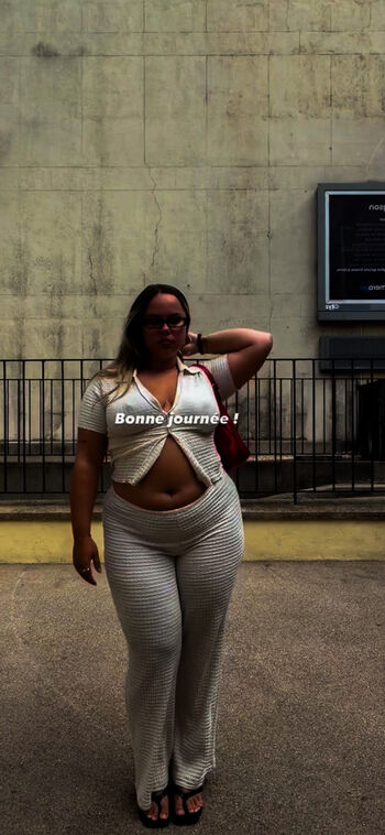 Full leaked Elise cptn private onlyfans photo