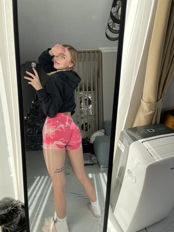 Full leaked Elisecandy private onlyfans photo