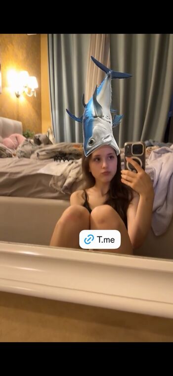 Full leaked Elissa selen private onlyfans photo