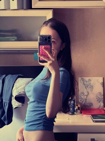 Full leaked Elissa selen private onlyfans photo