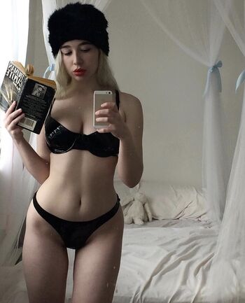 Full leaked Elita harkov page private onlyfans photo