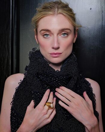 Full leaked Elizabeth debicki page private onlyfans photo