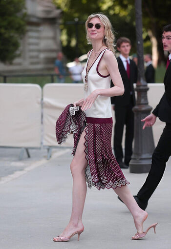 Full leaked Elizabeth debicki private onlyfans photo