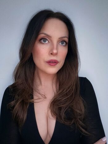 Full leaked Elizabeth gillies page private onlyfans photo